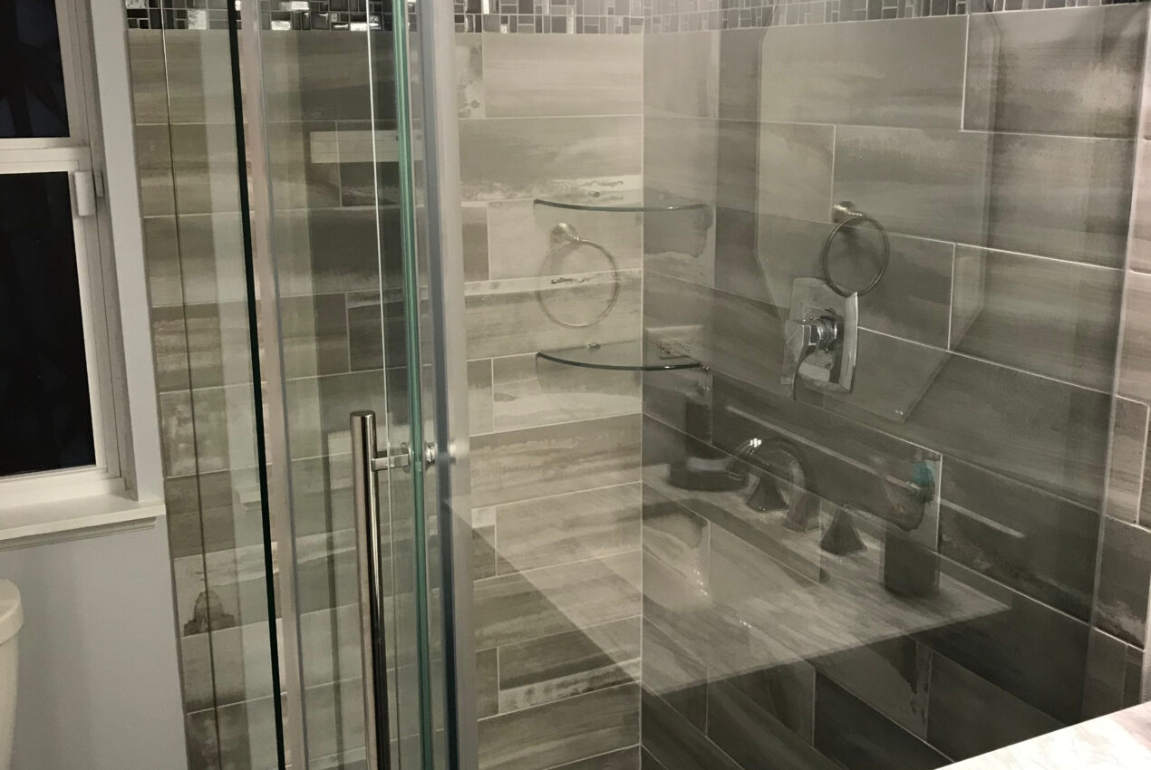 Glen-ellyn-powder-room-shower-6