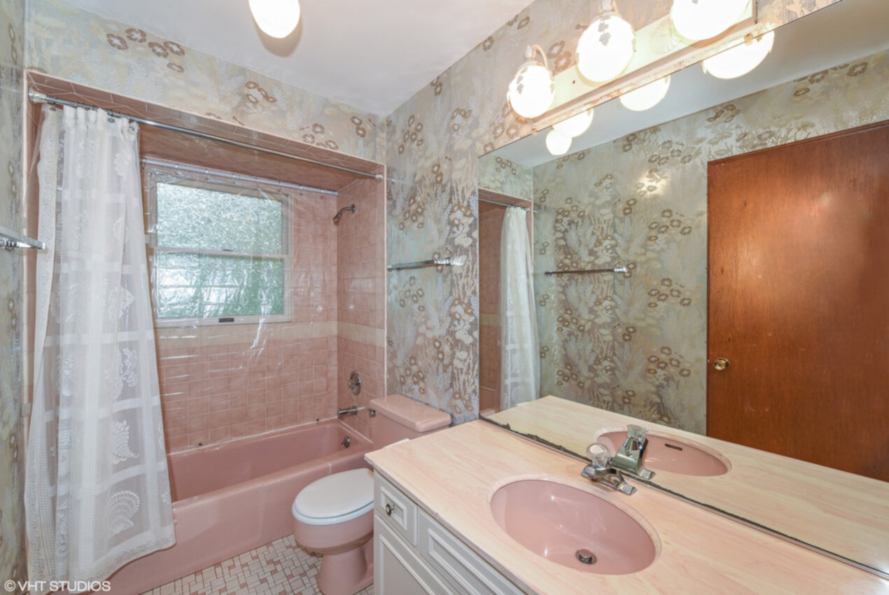 Glen-ellyn-custom-bathroom-remodel-1